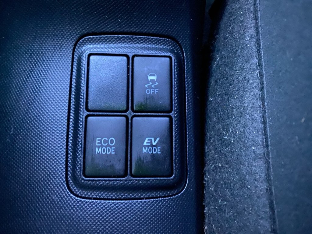 Used Toyota Aqua 2015 for sale - 76546912: Photo 27