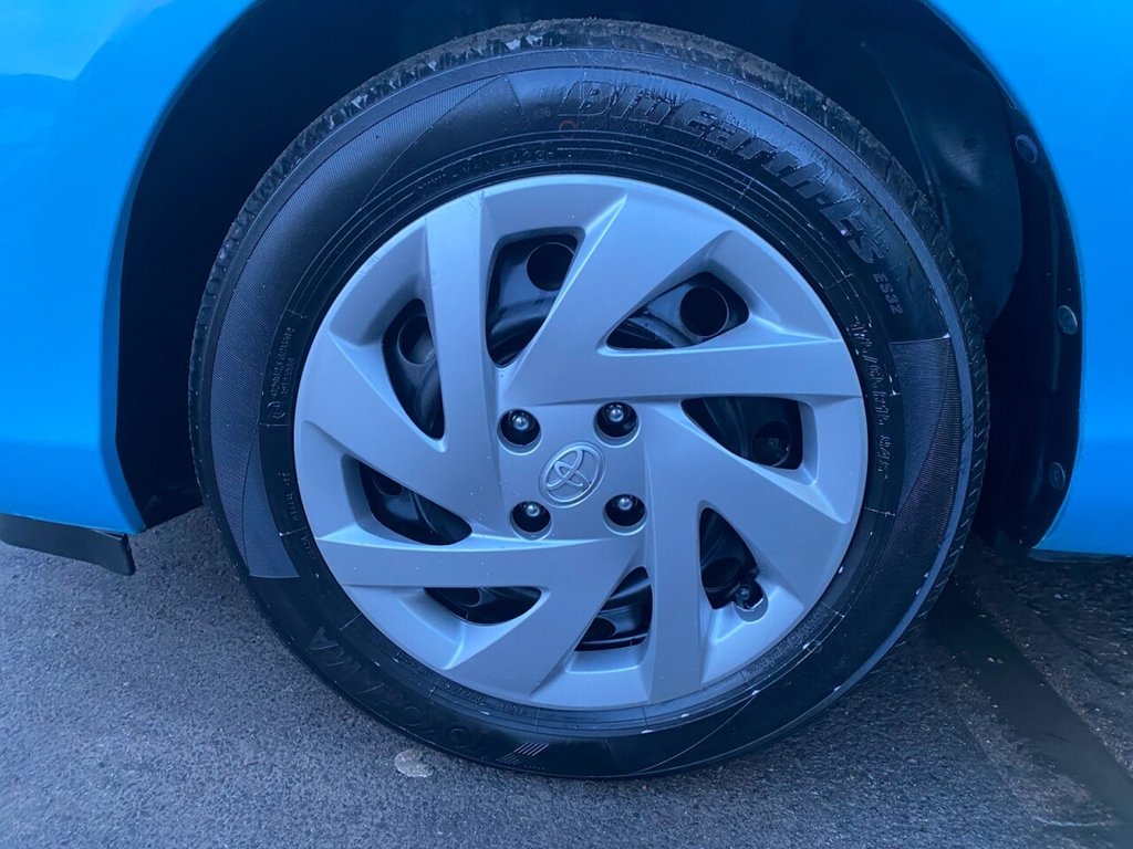 Used Toyota Aqua 2015 for sale - 76546912: Photo 30