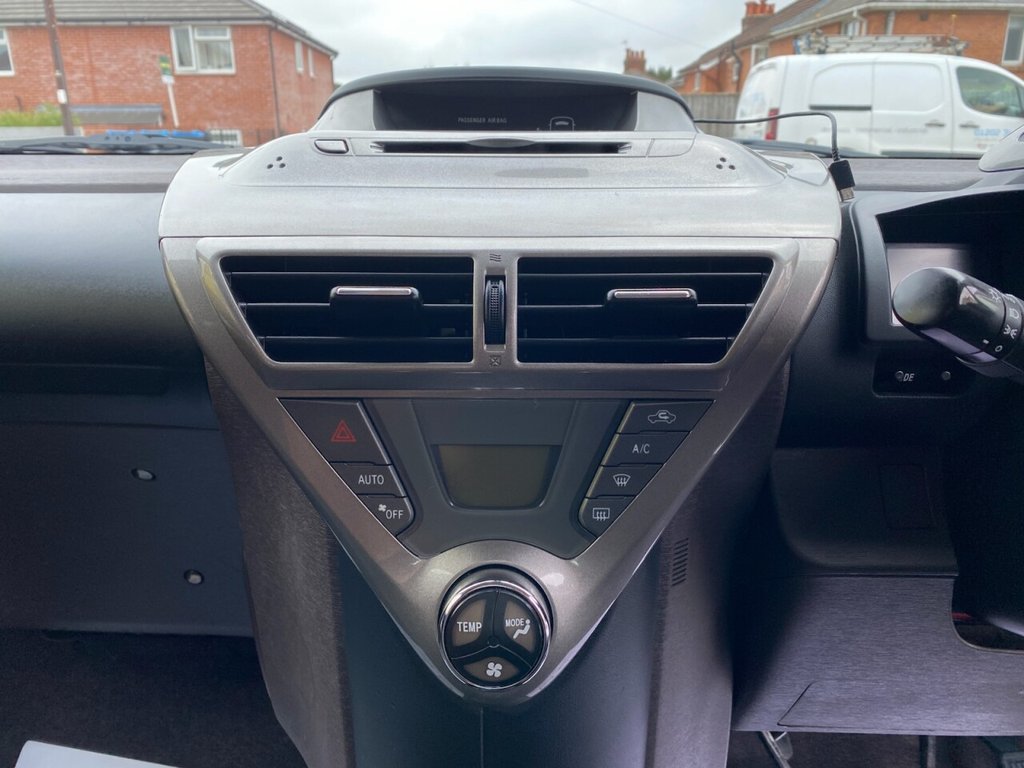 Used Toyota IQ 2009 for sale - 76029306: Photo 24