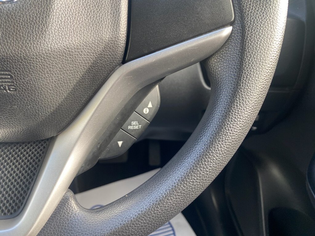 Used Honda Fit 2013 for sale - 77407709: Photo 26