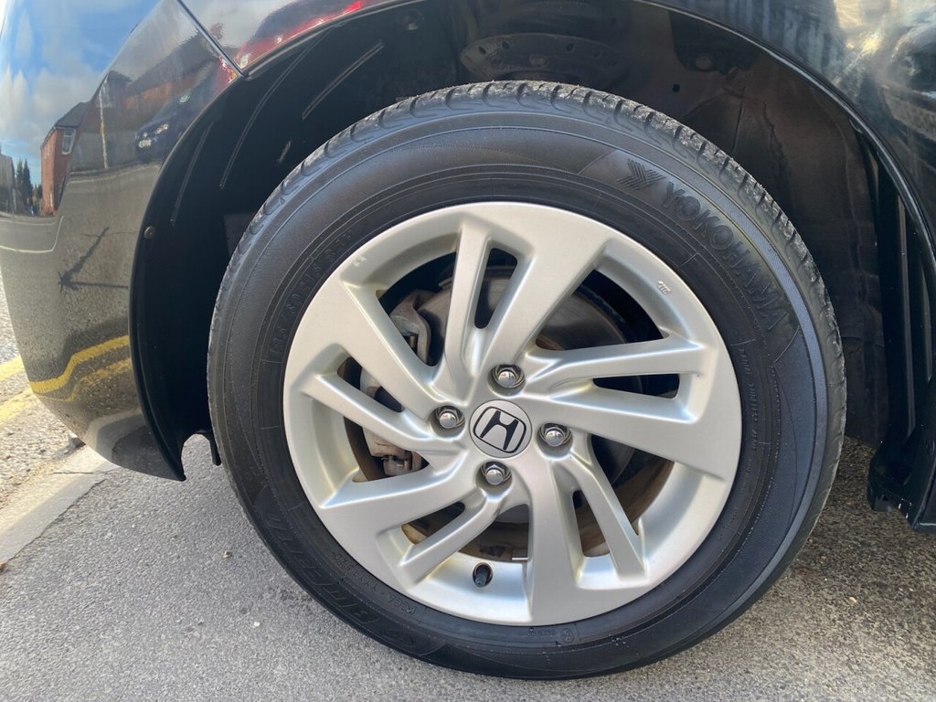 Used Honda Fit 2013 for sale - 77407709: Photo 31