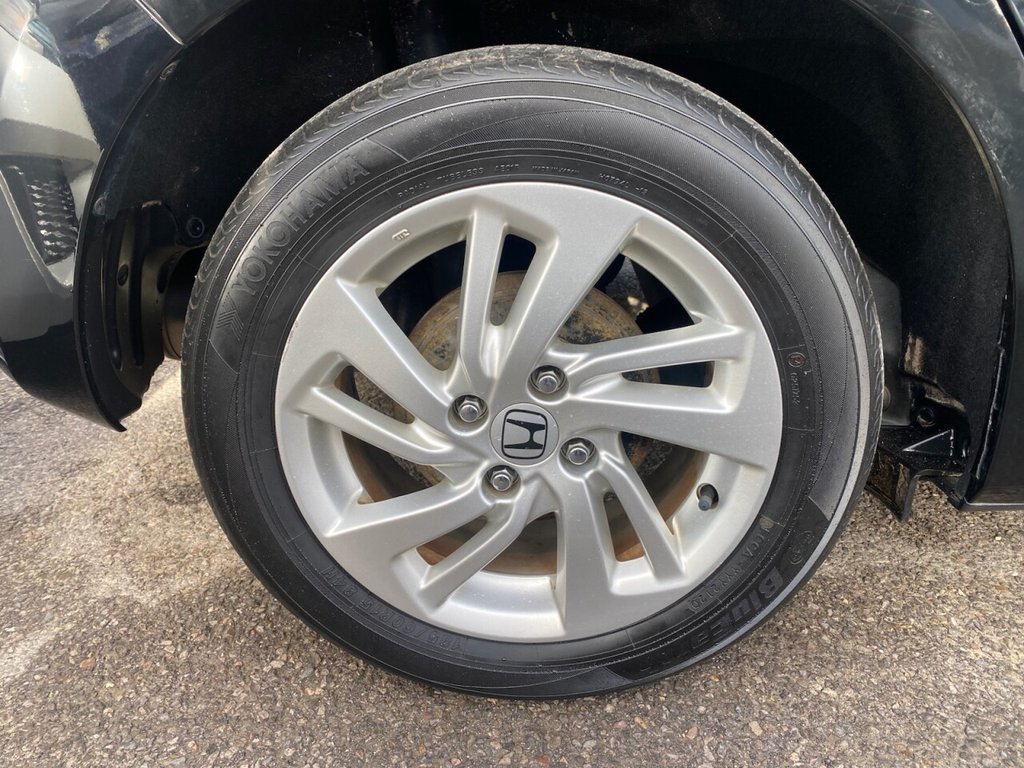 Used Honda Fit 2013 for sale - 77407709: Photo 33