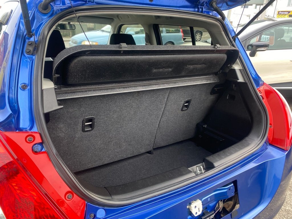 Used Suzuki Swift 2015 for sale - 76546939: Photo 28