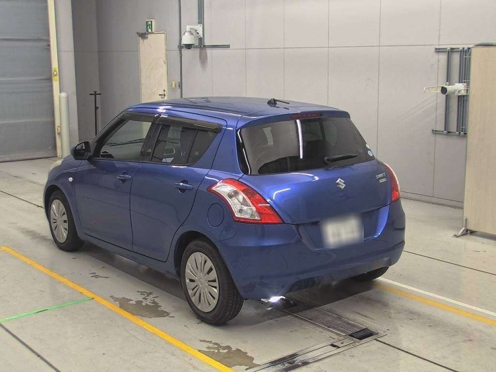 Used Suzuki Swift 2015 for sale - 76546939: Photo 5