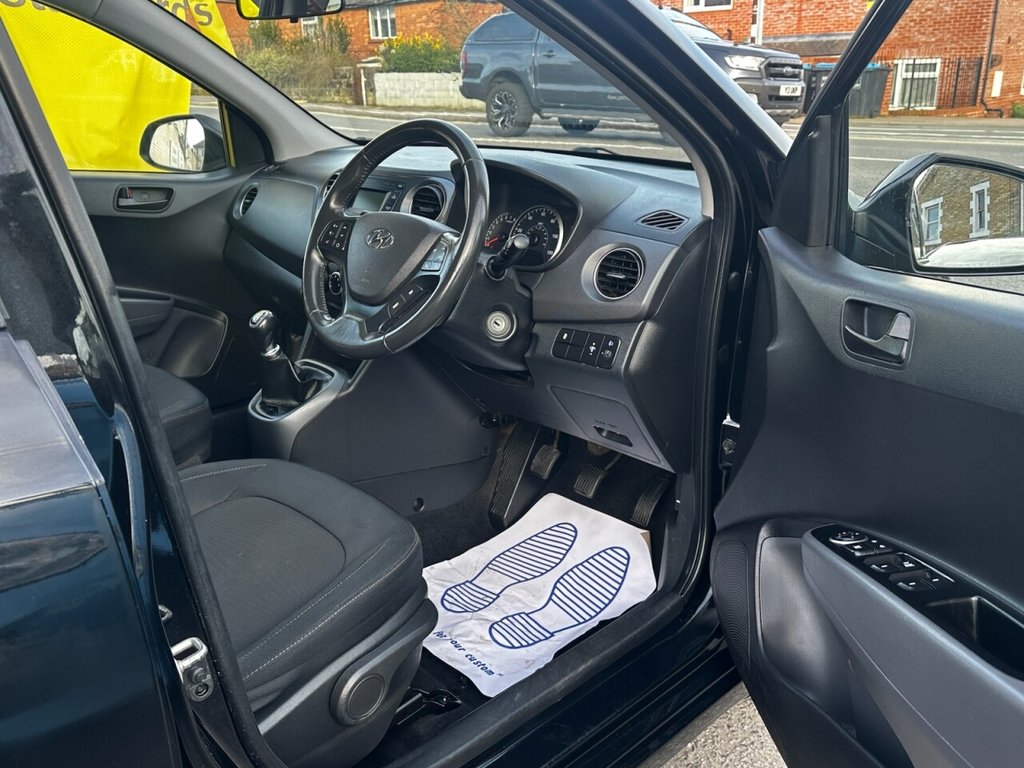 Used Hyundai i10 2019 for sale - 77407791: Photo 11