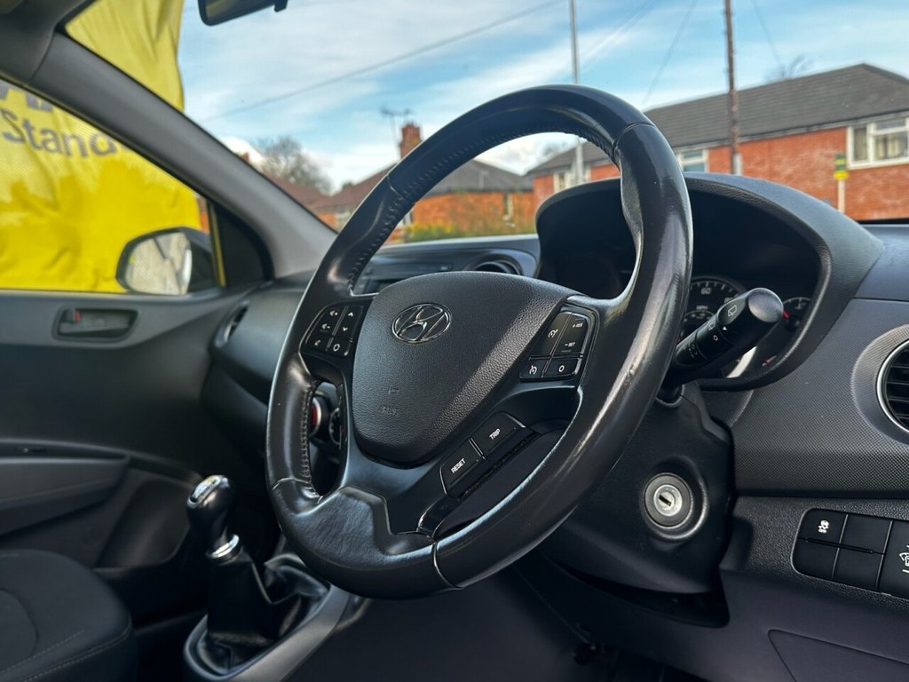 Used Hyundai i10 2019 for sale - 77407791: Photo 13