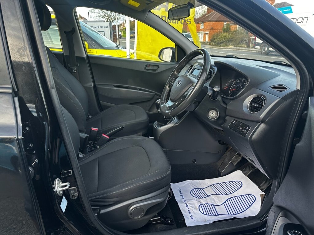 Used Hyundai i10 2019 for sale - 77407791: Photo 14