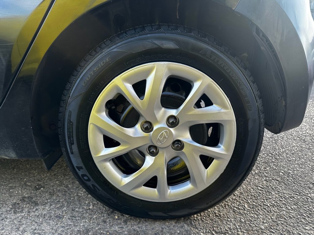 Used Hyundai i10 2019 for sale - 77407791: Photo 34