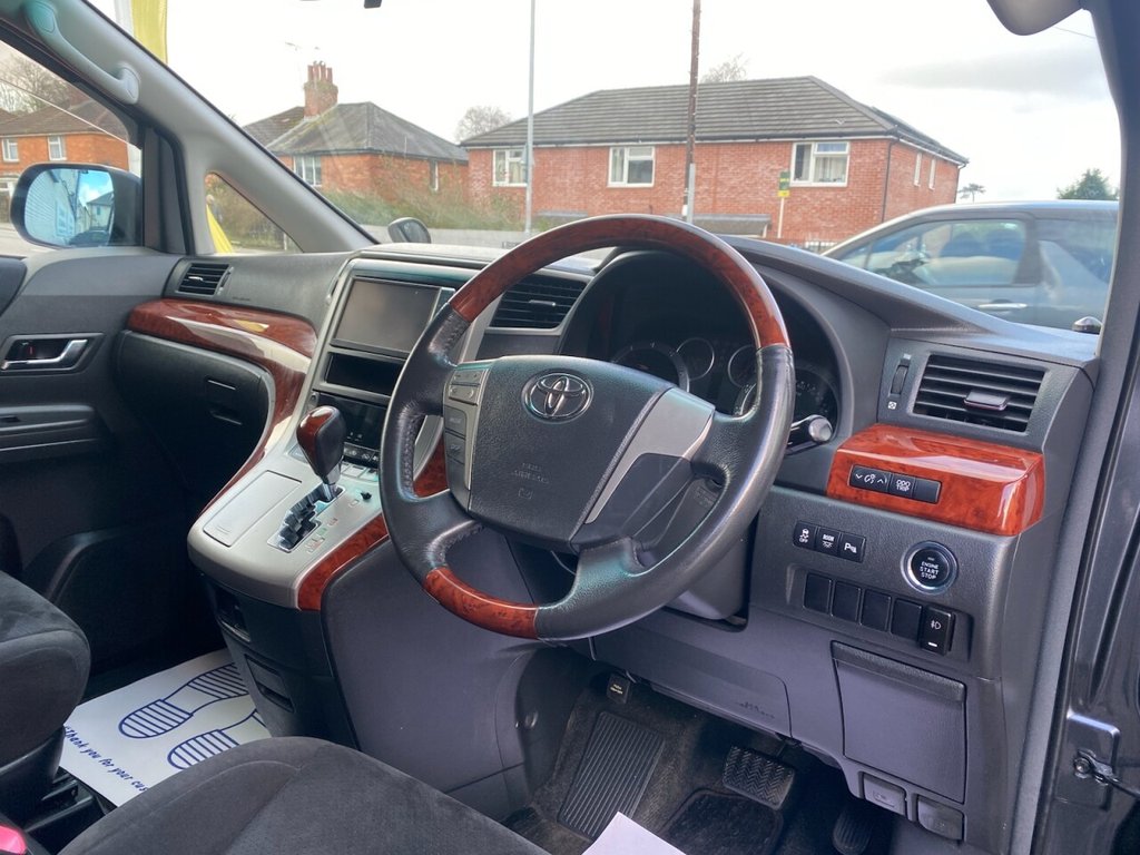 Used Toyota Vellfire 2024 for sale - 77708755: Photo 12