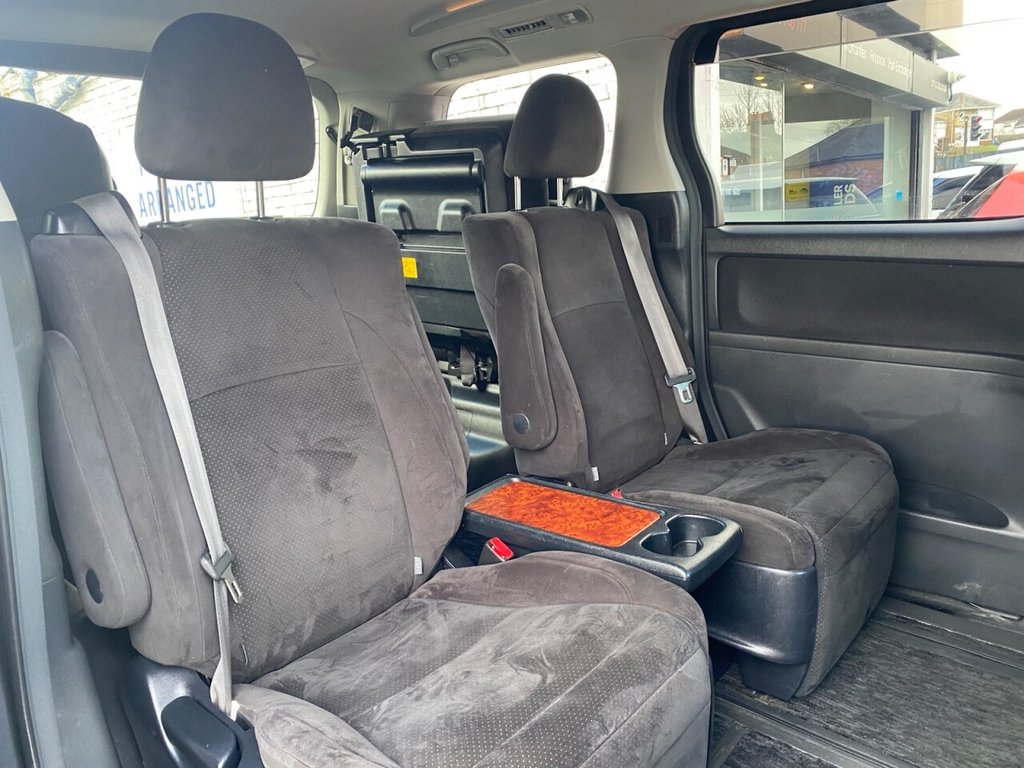 Used Toyota Vellfire 2024 for sale - 77708755: Photo 23