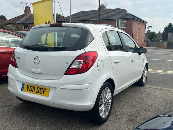 Used Vauxhall Corsa 2011 for sale - 75685305: Photo 5