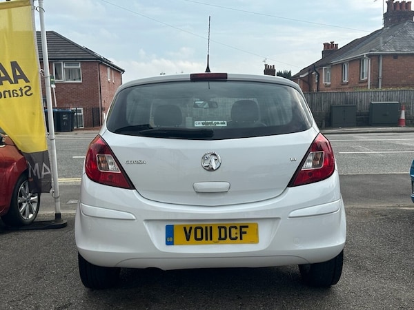 Used Vauxhall Corsa 2011 for sale - 75685305: Photo 6