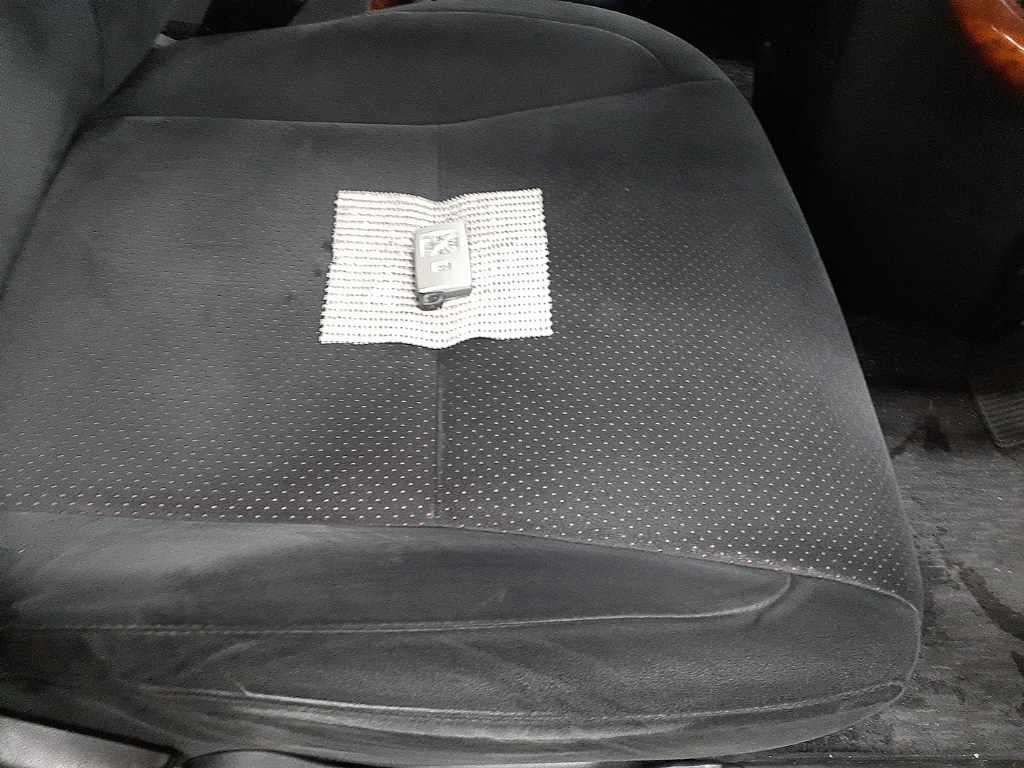 Used Toyota Alphard 2011 for sale - 77748422: Photo 13