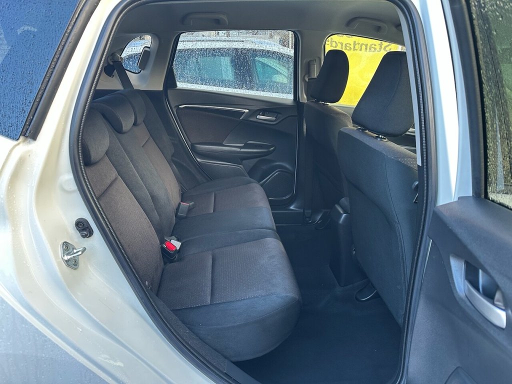 Used Honda Fit 2016 for sale - 76439060: Photo 16