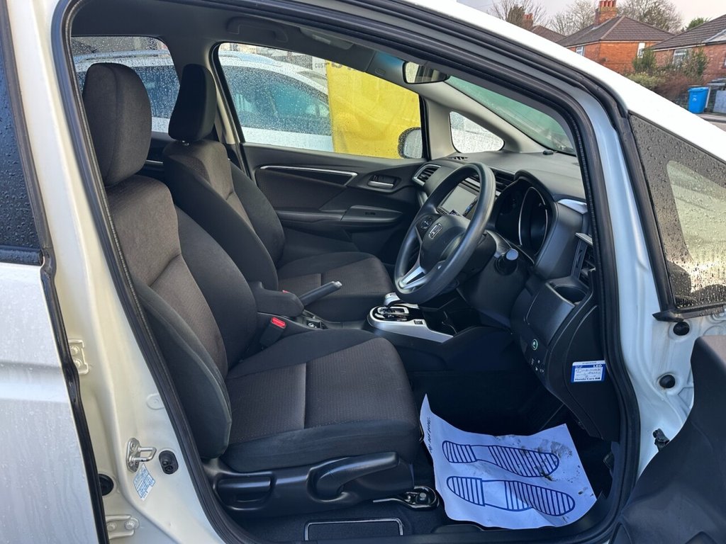 Used Honda Fit 2016 for sale - 76439060: Photo 19