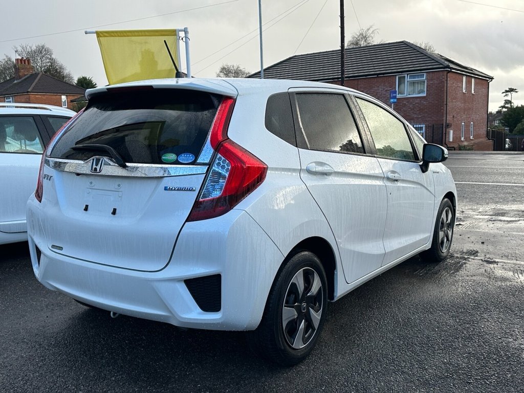 Used Honda Fit 2016 for sale - 76439060: Photo 7