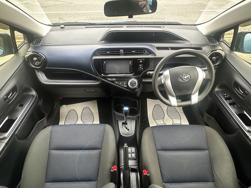 Used Toyota Aqua 2026 for sale - 77669002: Photo 26