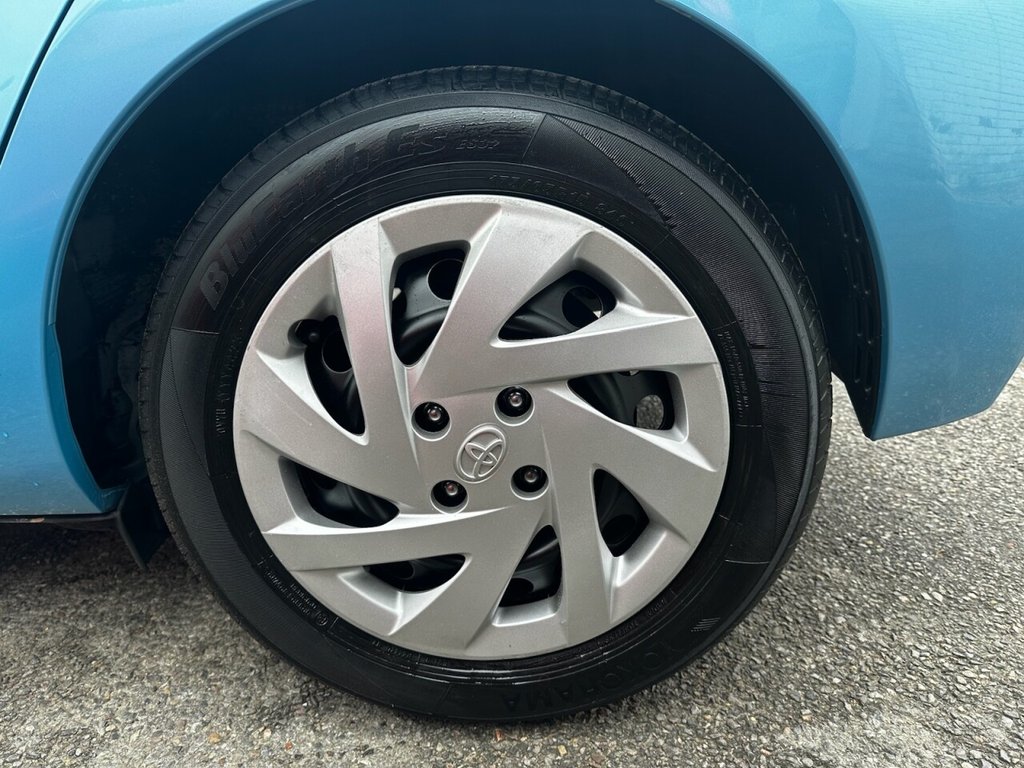 Used Toyota Aqua 2026 for sale - 77669002: Photo 38