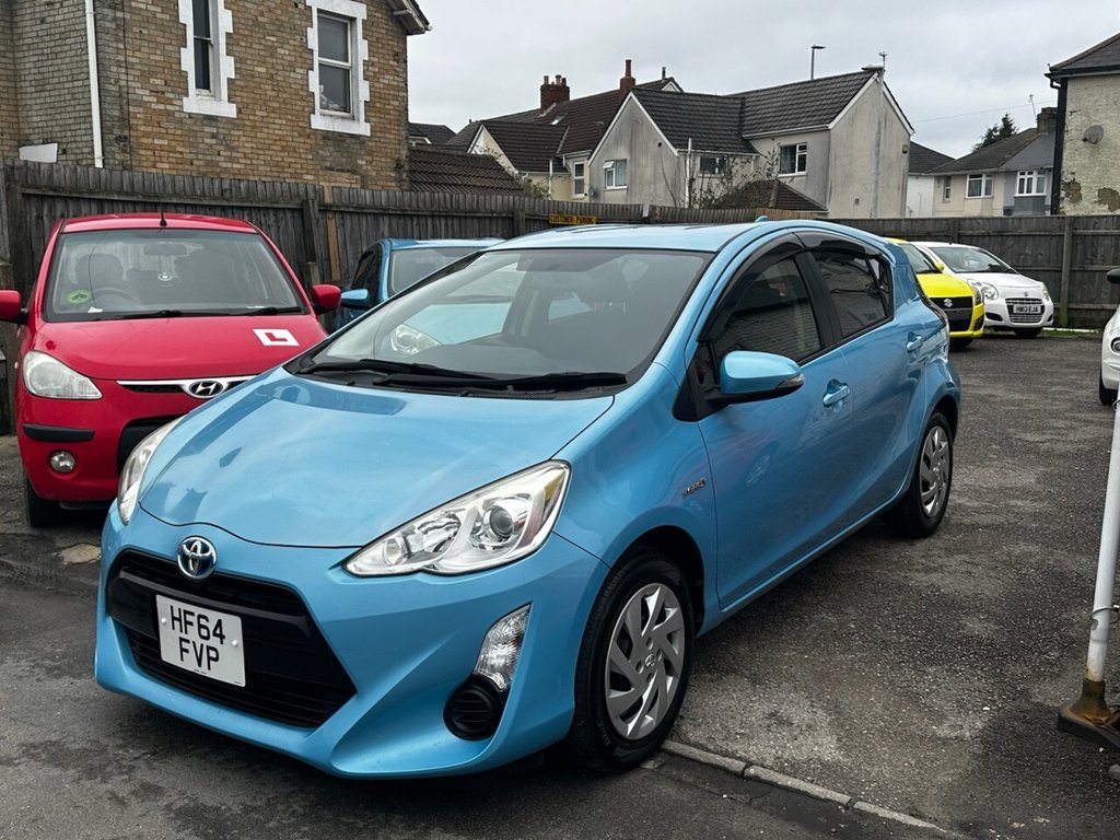 Used Toyota Aqua 2026 for sale - 77669002: Photo 4