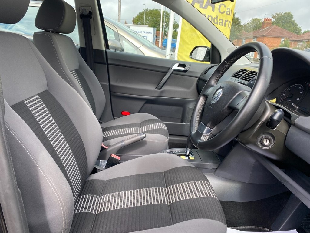 Used Volkswagen Polo 2009 for sale - 75924111: Photo 13