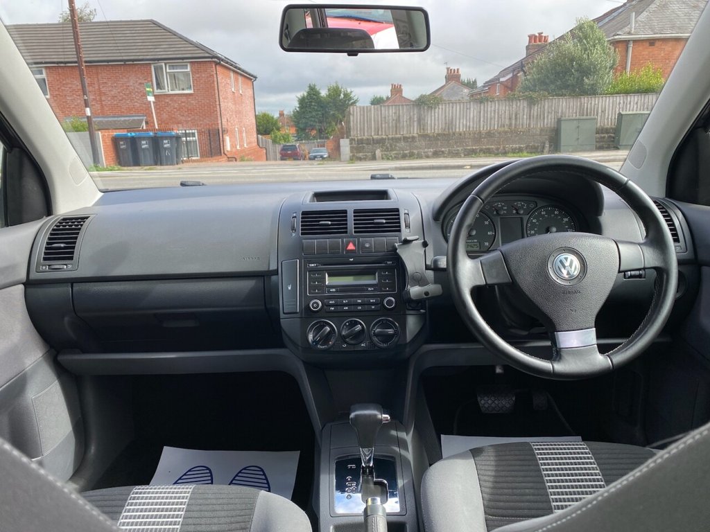 Used Volkswagen Polo 2009 for sale - 75924111: Photo 16