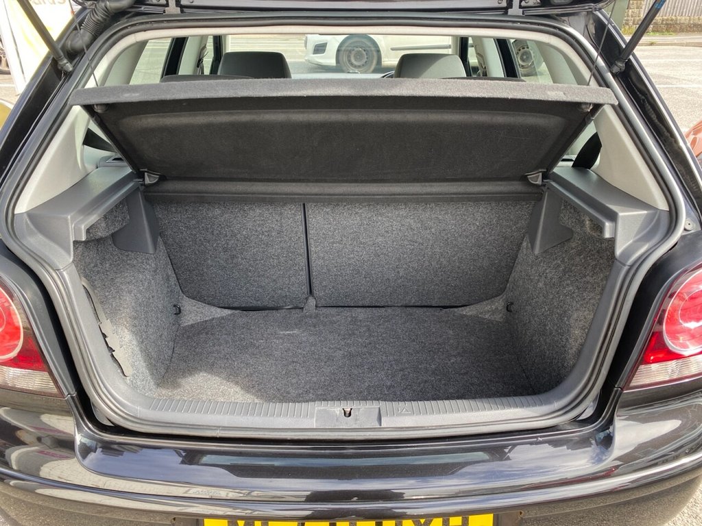 Used Volkswagen Polo 2009 for sale - 75924111: Photo 27