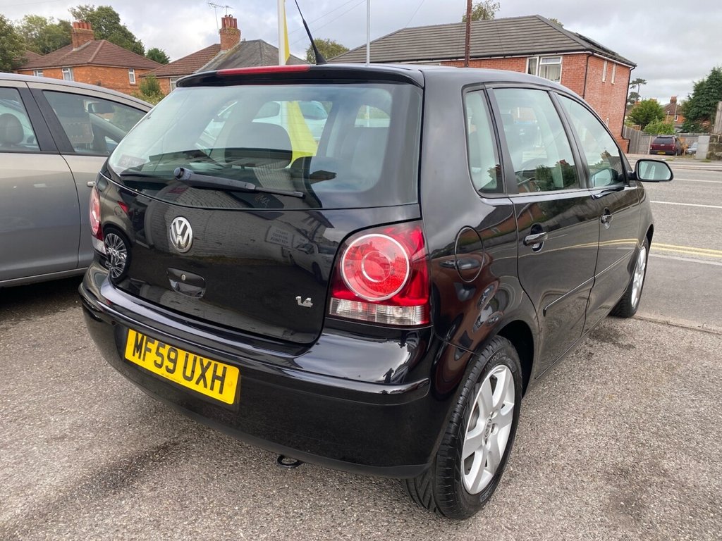 Used Volkswagen Polo 2009 for sale - 75924111: Photo 6