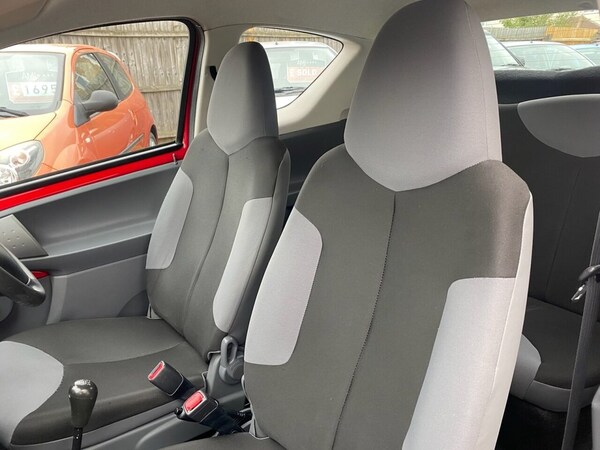 Used Peugeot 107 2011 for sale - 76029349: Photo 15