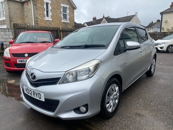 Used Toyota Vitz 2012 for sale - 77477557: Photo