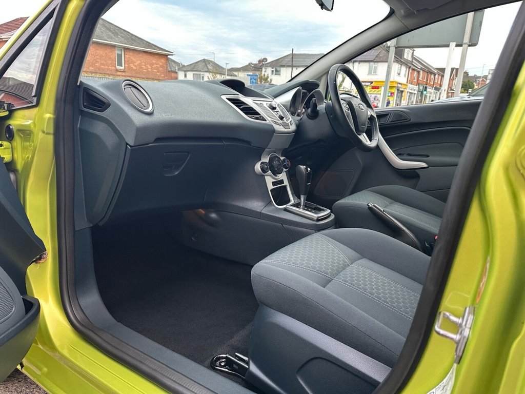 Used Ford Fiesta 2010 for sale - 76080977: Photo 10