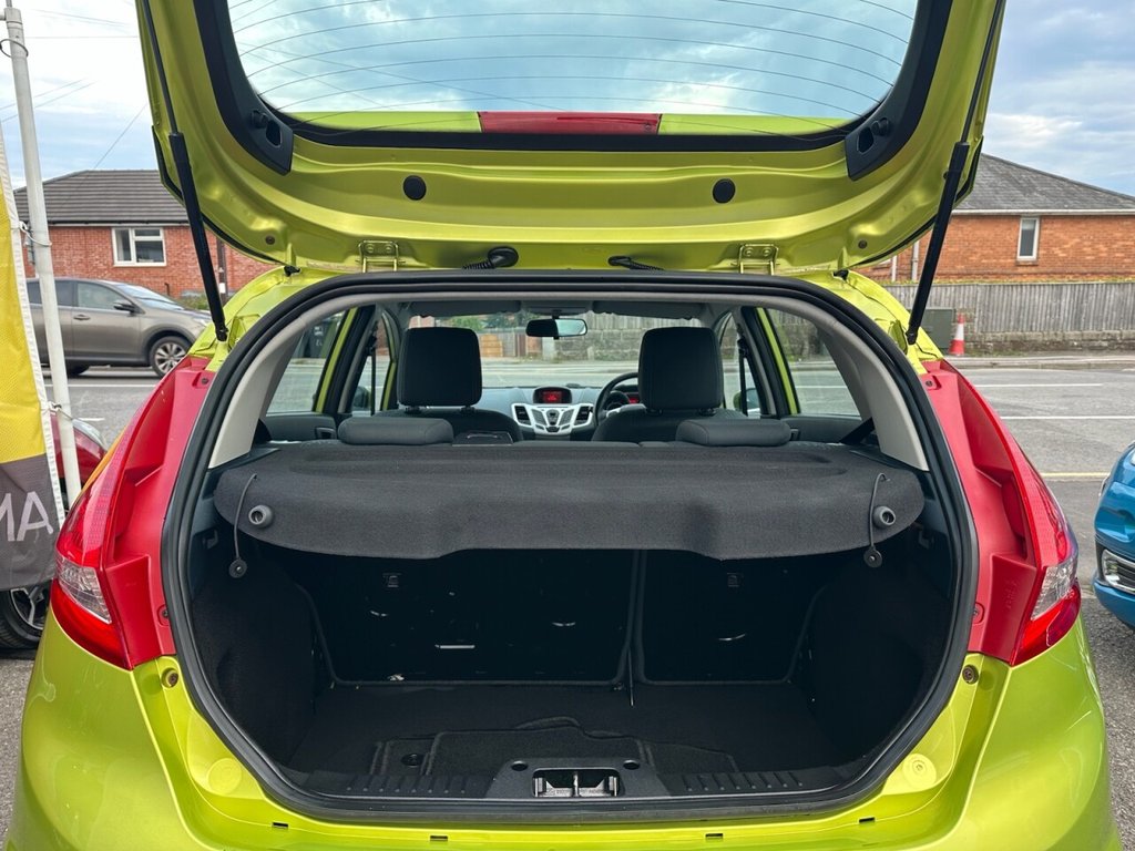 Used Ford Fiesta 2010 for sale - 76080977: Photo 16