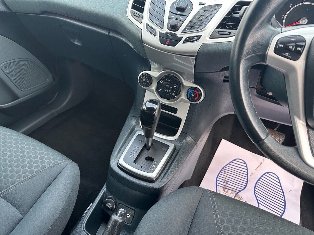 Used Ford Fiesta 2010 for sale - 76080977: Photo 21