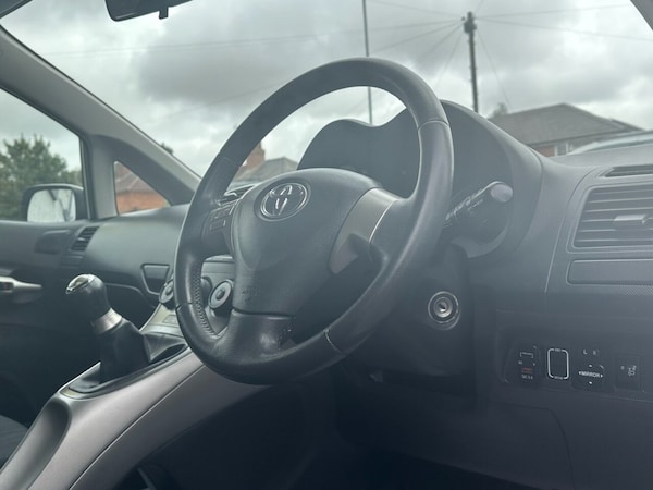 Used Toyota Auris 2007 for sale - 75230568: Photo 10
