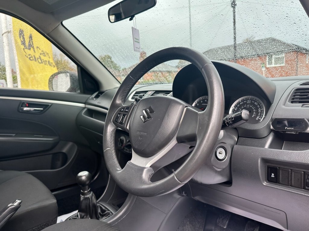 Used Suzuki Swift 2013 for sale - 76304075: Photo 10