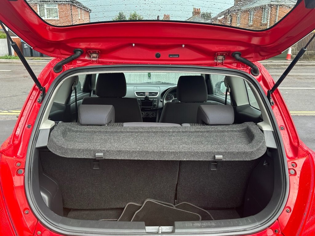 Used Suzuki Swift 2013 for sale - 76304075: Photo 19