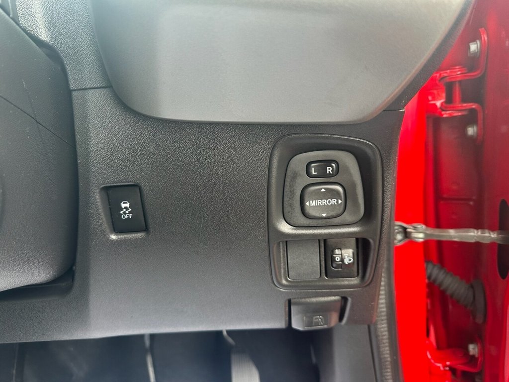 Used Toyota AYGO 2015 for sale - 77038005: Photo 19