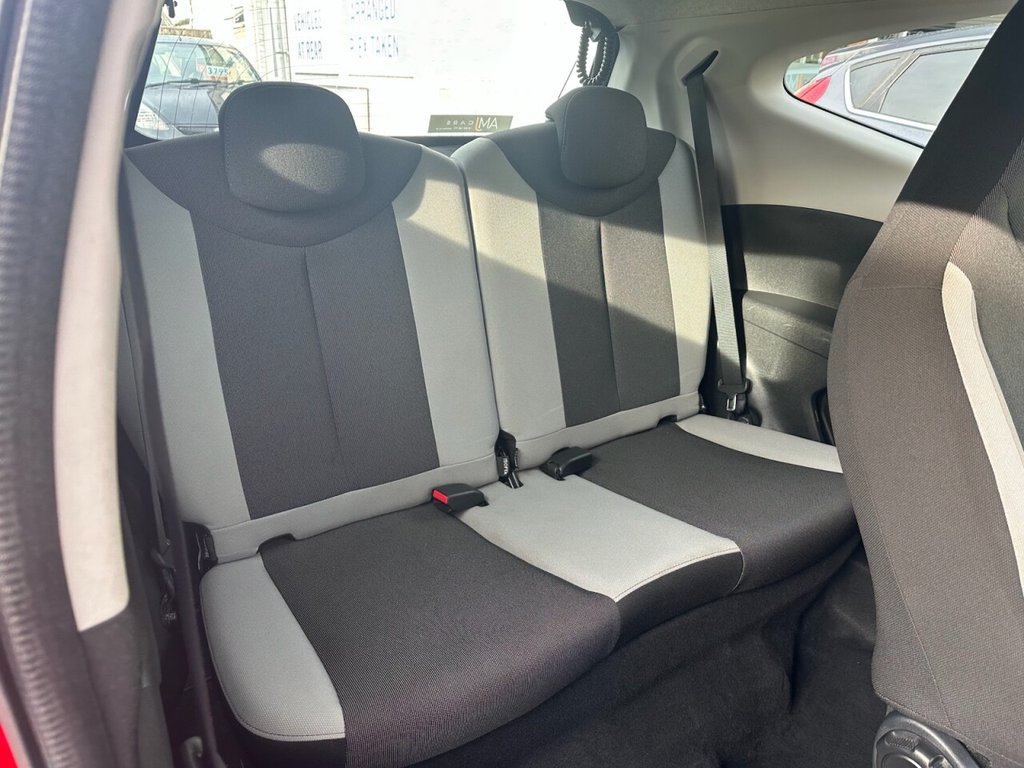 Used Toyota AYGO 2015 for sale - 77038005: Photo 25