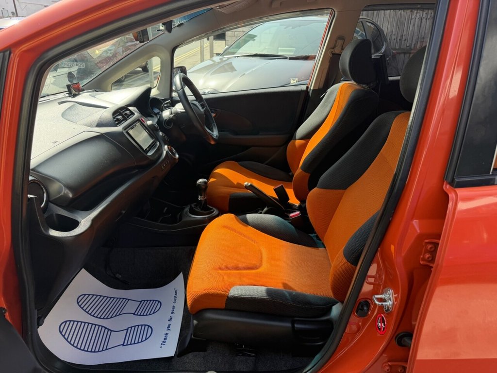 Used Honda Fit 2011 for sale - 78180826: Photo 13