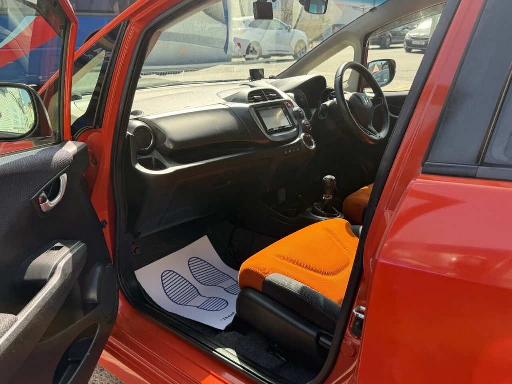 Used Honda Fit 2011 for sale - 78180826: Photo 14