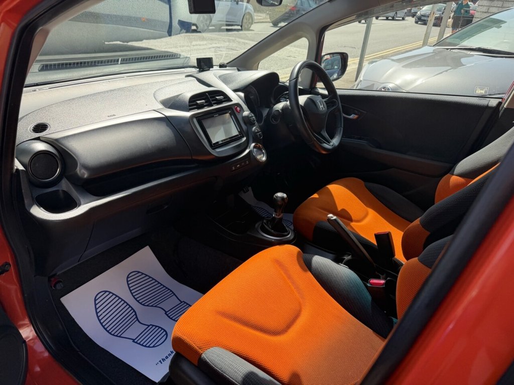 Used Honda Fit 2011 for sale - 78180826: Photo 15