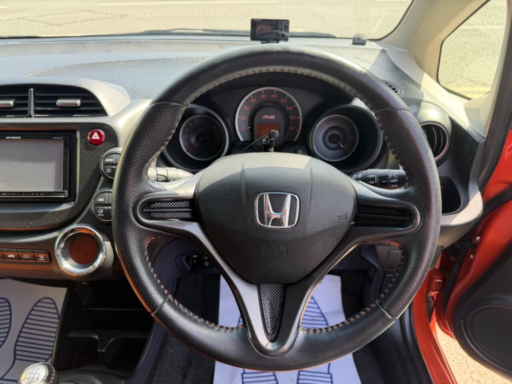 Used Honda Fit 2011 for sale - 78180826: Photo 19
