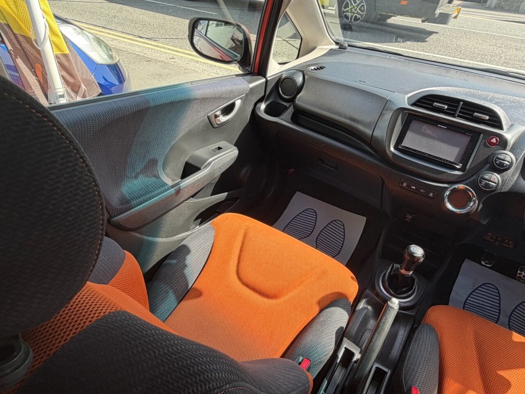 Used Honda Fit 2011 for sale - 78180826: Photo 24