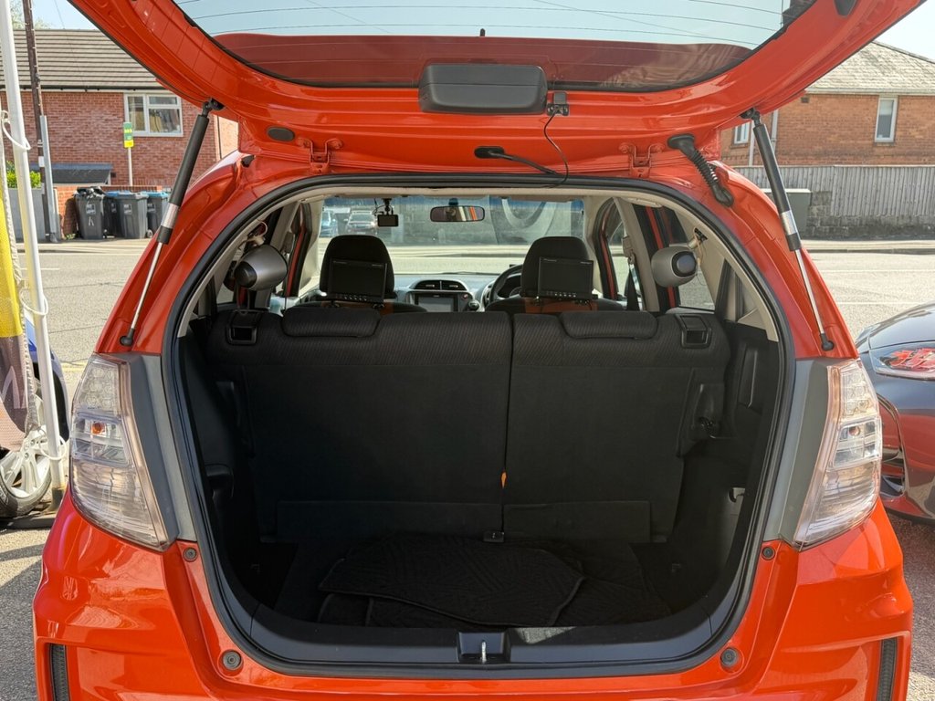 Used Honda Fit 2011 for sale - 78180826: Photo 35