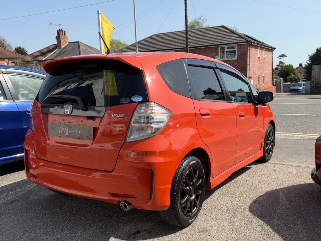 Used Honda Fit 2011 for sale - 78180826: Photo 6