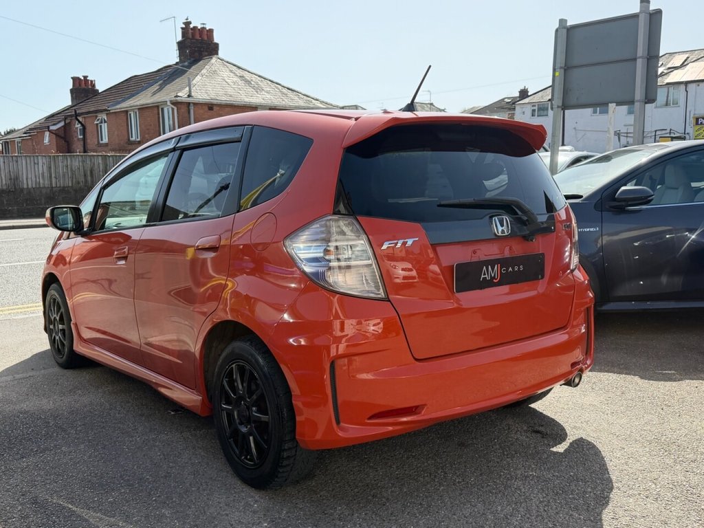 Used Honda Fit 2011 for sale - 78180826: Photo 8