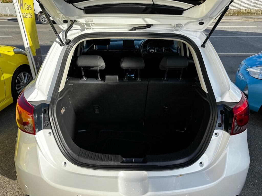 Used Mazda Mazda2 2017 for sale - 77407632: Photo 39