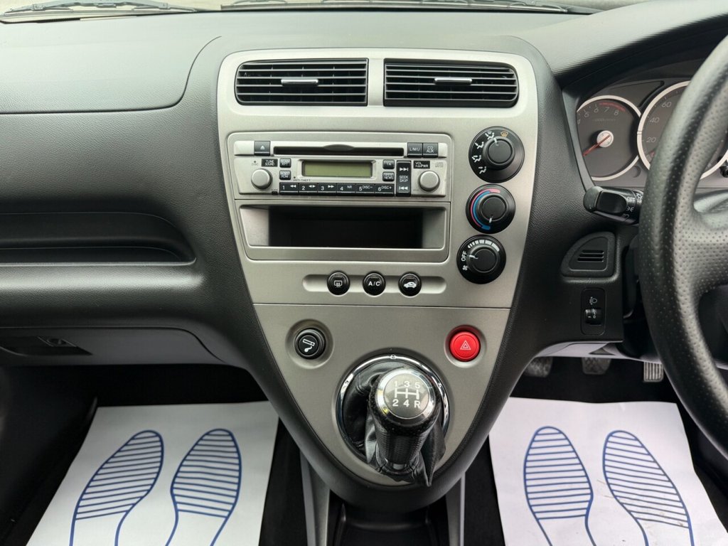 Used Honda Civic 2004 for sale - 77990778: Photo 10