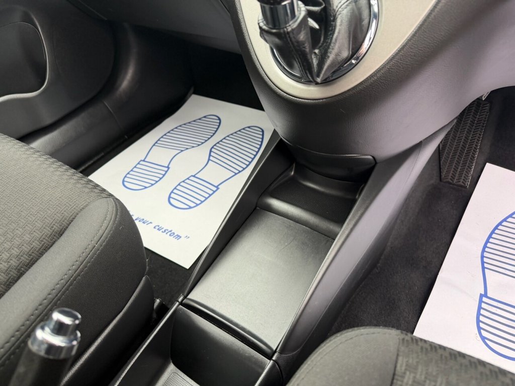 Used Honda Civic 2004 for sale - 77990778: Photo 14