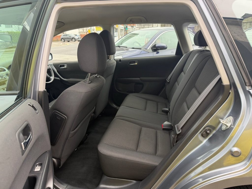 Used Honda Civic 2004 for sale - 77990778: Photo 19