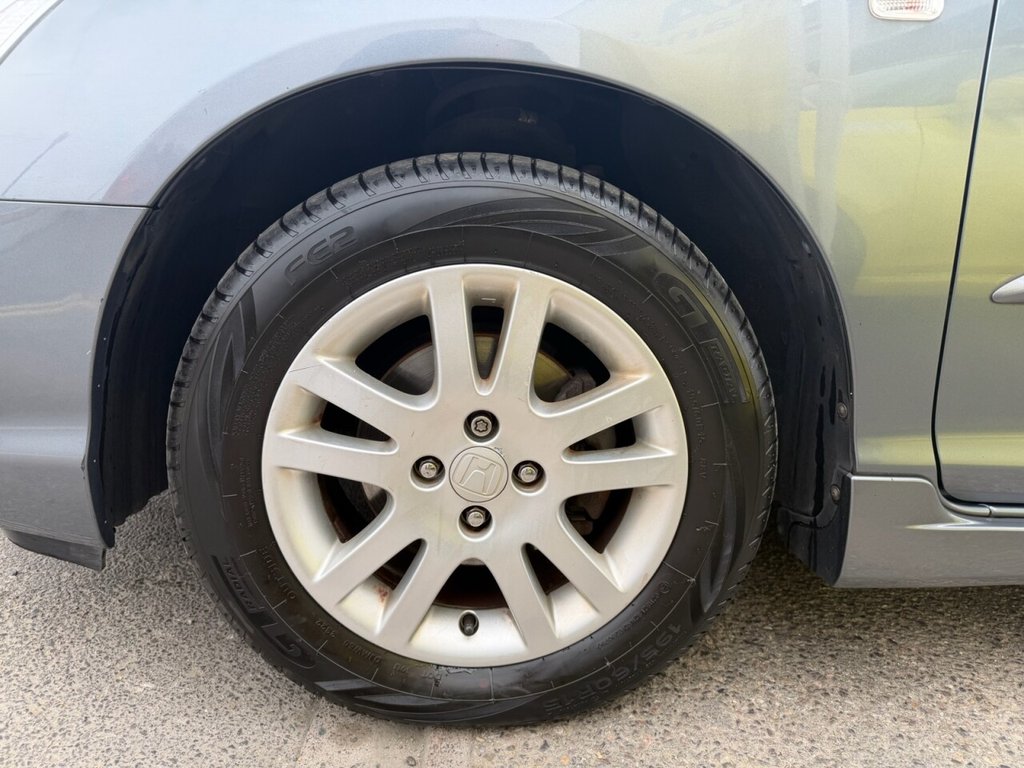 Used Honda Civic 2004 for sale - 77990778: Photo 31